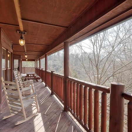 Cherokee Lodge 塞维尔维尔 外观 照片