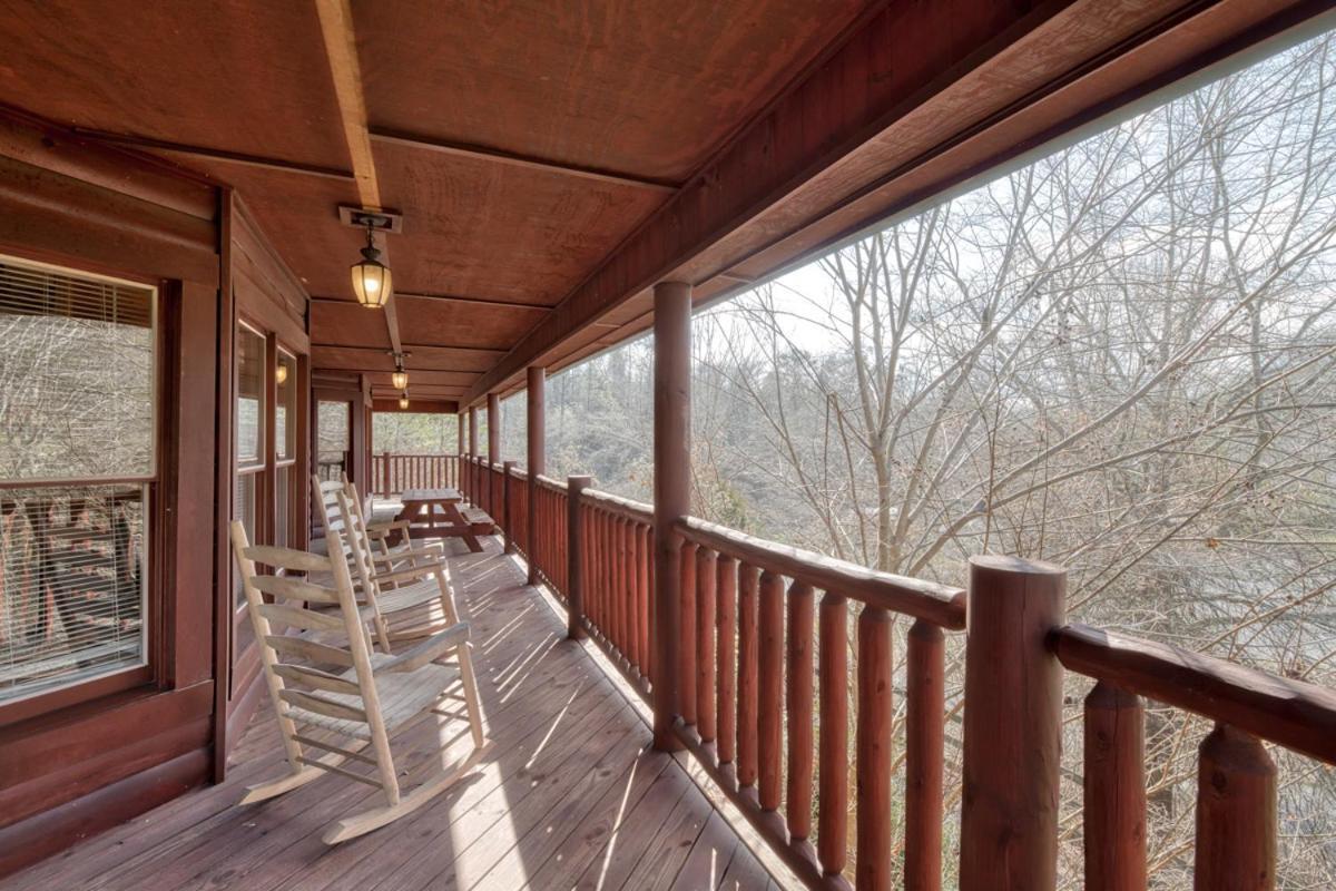 Cherokee Lodge 塞维尔维尔 外观 照片