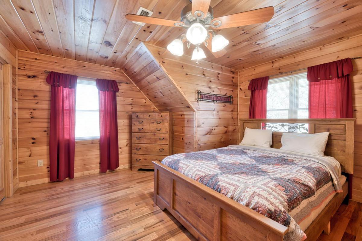 Cherokee Lodge 塞维尔维尔 外观 照片