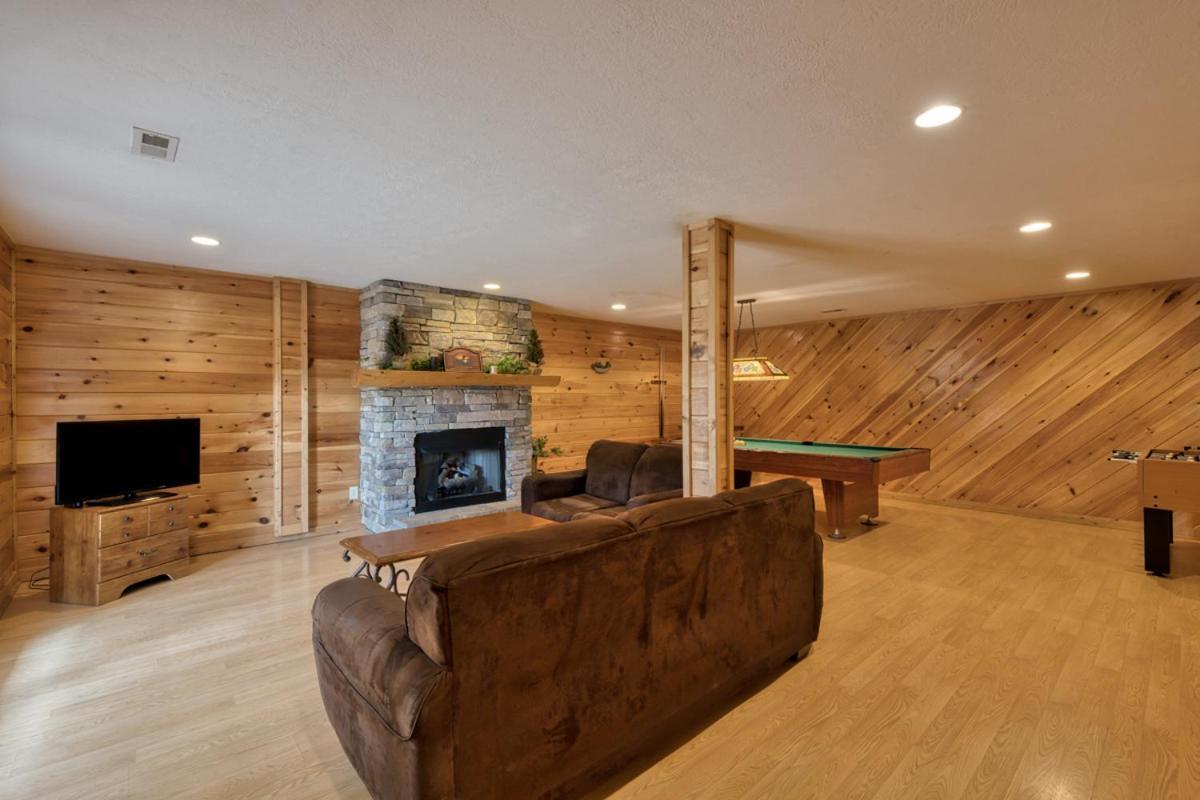 Cherokee Lodge 塞维尔维尔 外观 照片
